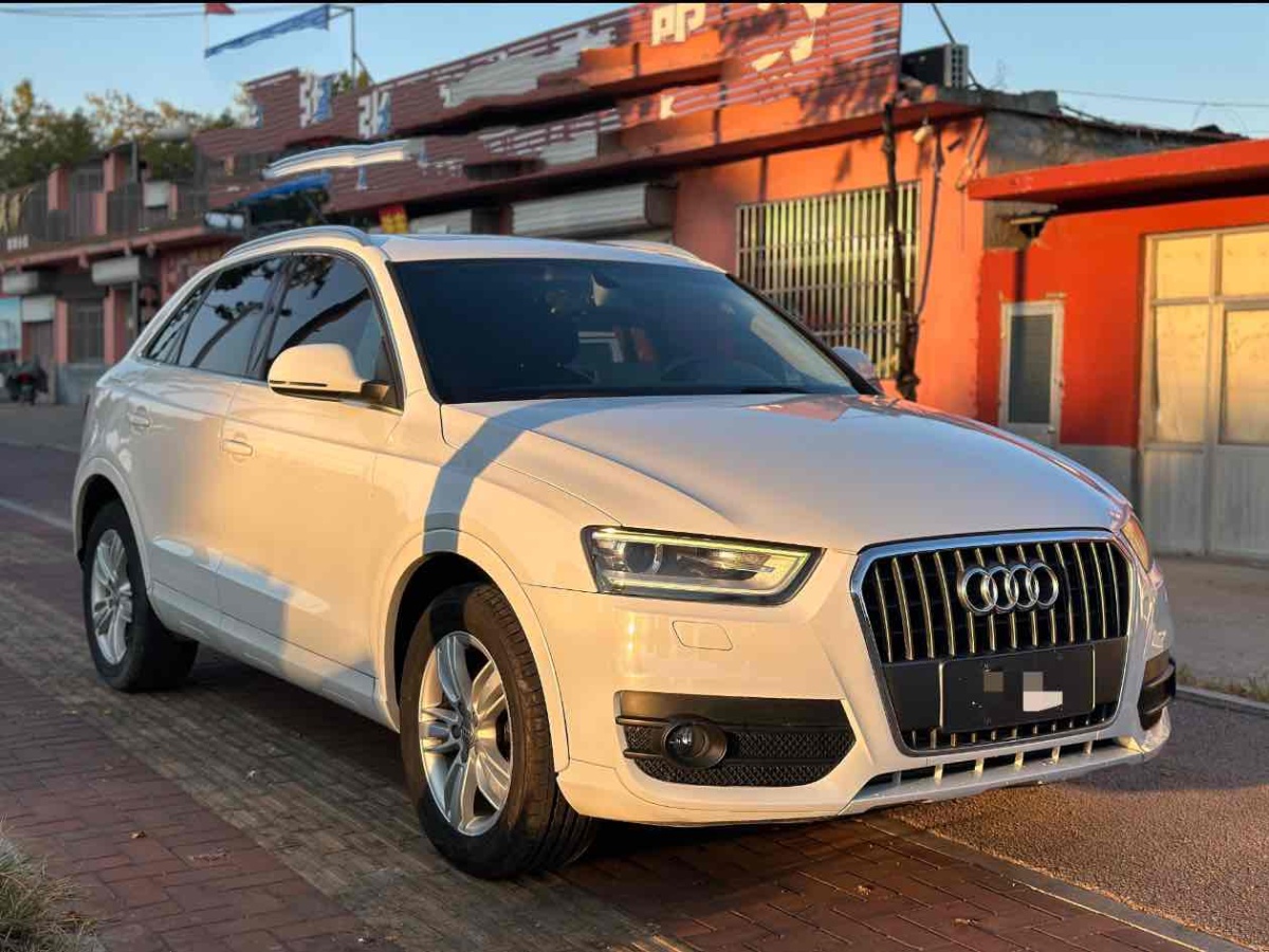 2013年10月奧迪 奧迪Q3  2013款 35TFSI 舒適型