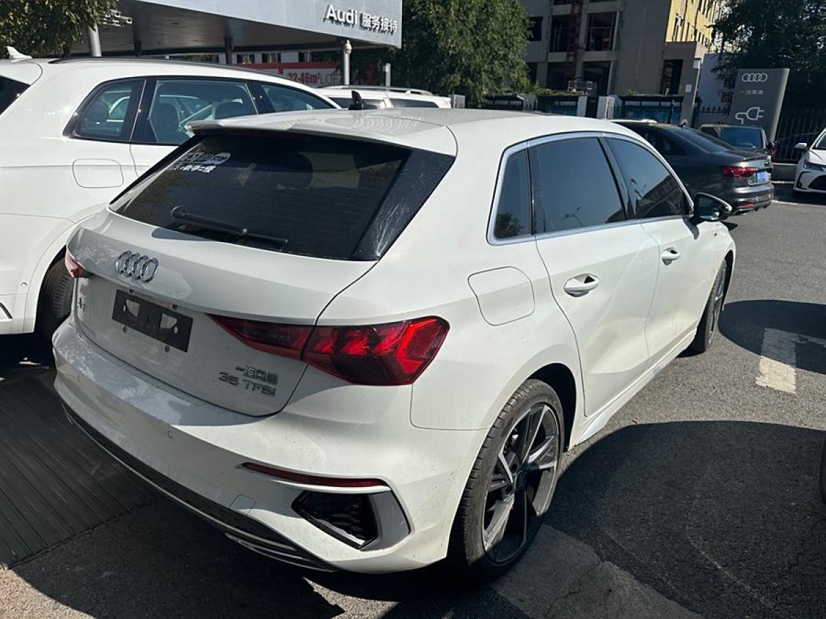 2023年3月奧迪 奧迪A3  2023款 改款 Sportback 35 TFSI 時(shí)尚運(yùn)動型