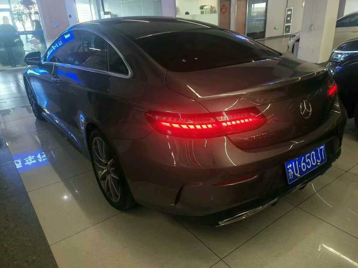 奔馳 奔馳E級(jí)  2021款 E 300 L 豪華型圖片