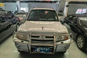 帕杰羅 三菱 3.0L AT GLS
