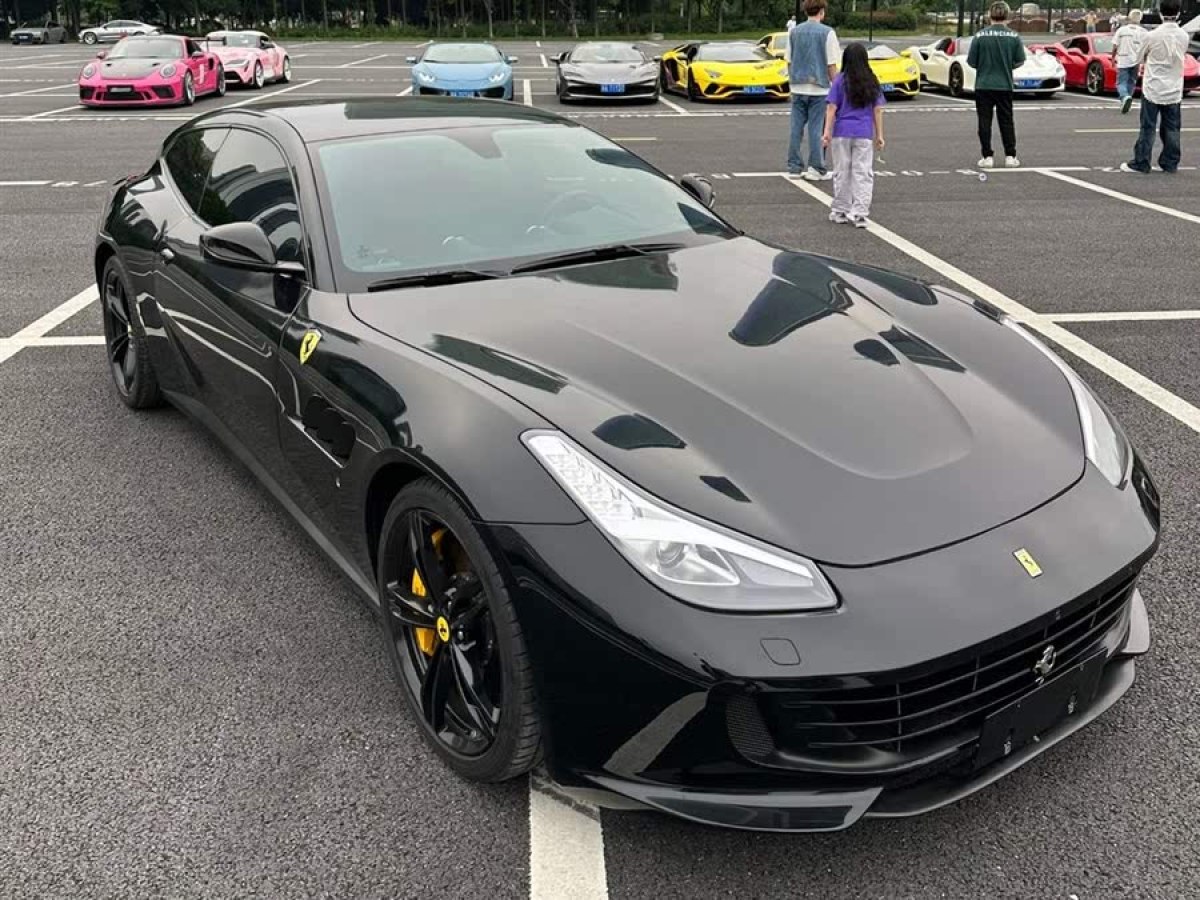 法拉利 GTC4Lusso  2017款 3.9T V8圖片