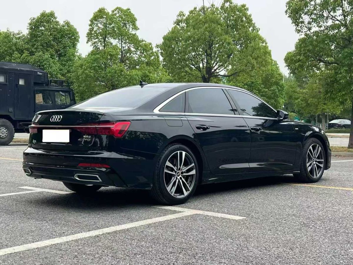 奧迪 奧迪A6L  2022款 40 TFSI 豪華動(dòng)感型圖片