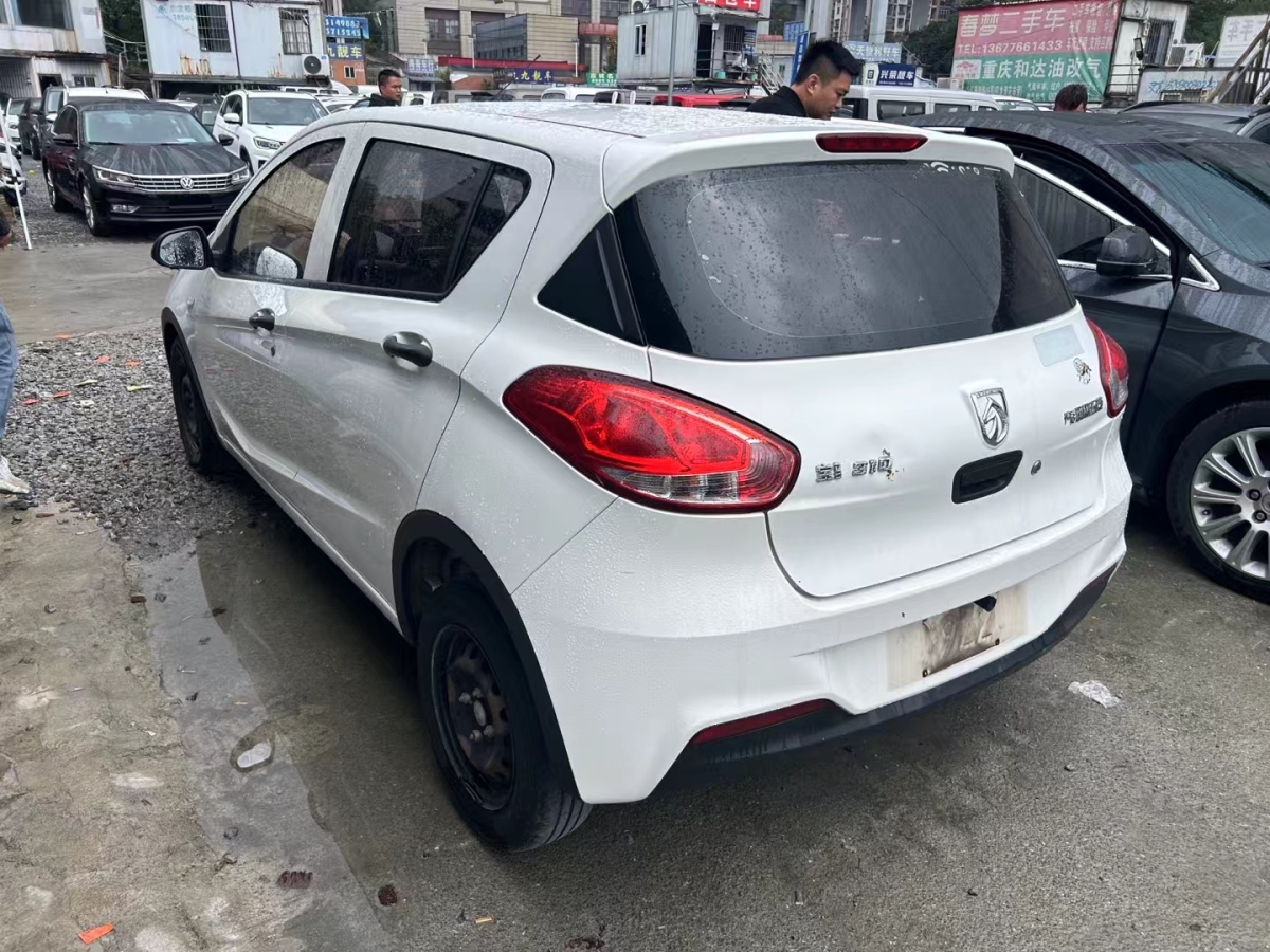 寶駿 310  2016款 1.2L 手動舒適型圖片