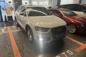 奥迪Q3 奥迪 35TFSI 舒适型