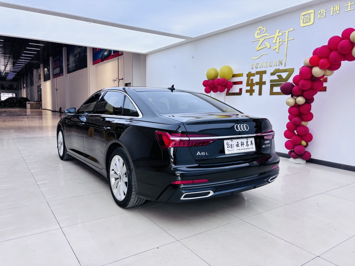 奧迪 奧迪A6L  2022款 45 TFSI 臻選動感型圖片