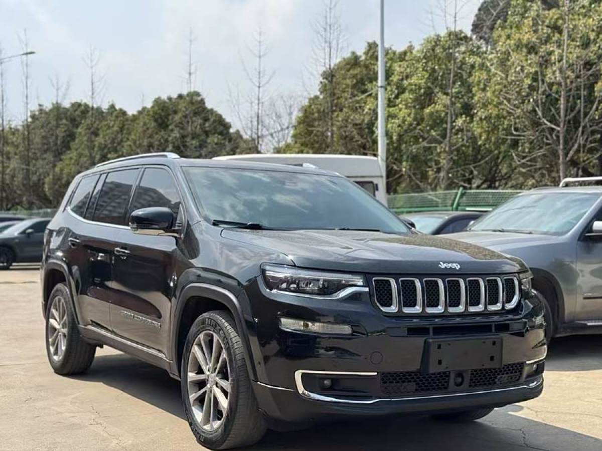 Jeep 大指揮官  2018款 2.0T 四驅(qū)臻享版 國VI圖片