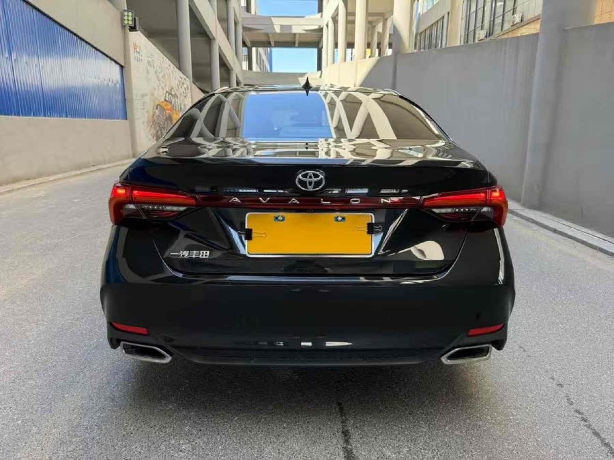 豐田 亞洲龍  2023款 2.0L 豪華版圖片
