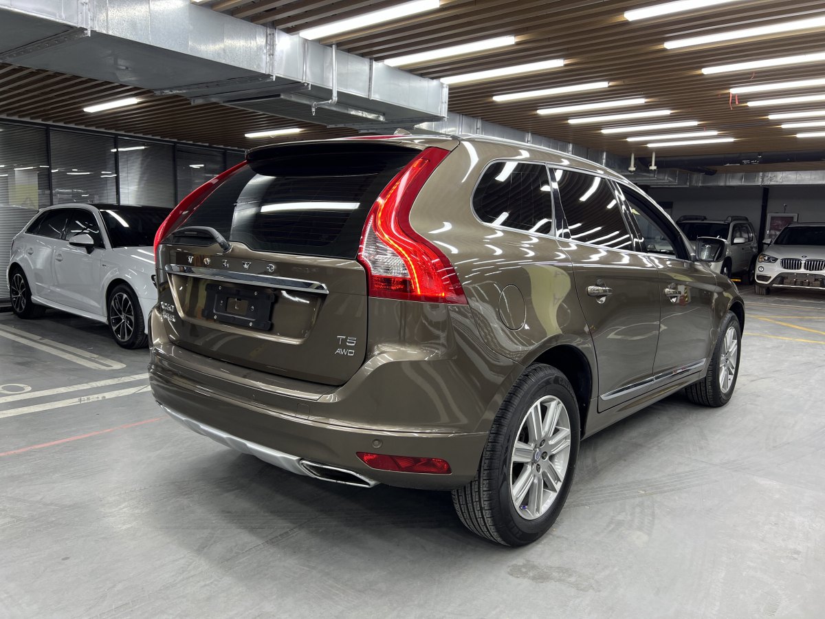 沃爾沃 XC60  2016款 T5 AWD 智遠(yuǎn)版圖片