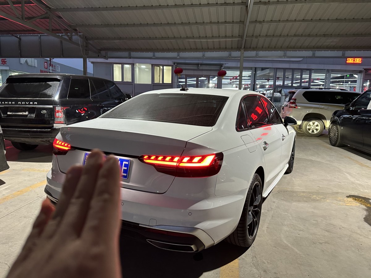 奧迪 奧迪A4L  2022款 40 TFSI 時尚動感型圖片