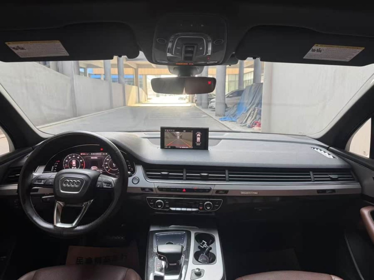 奧迪 奧迪Q7  2016款 45 TFSI 技術(shù)型圖片