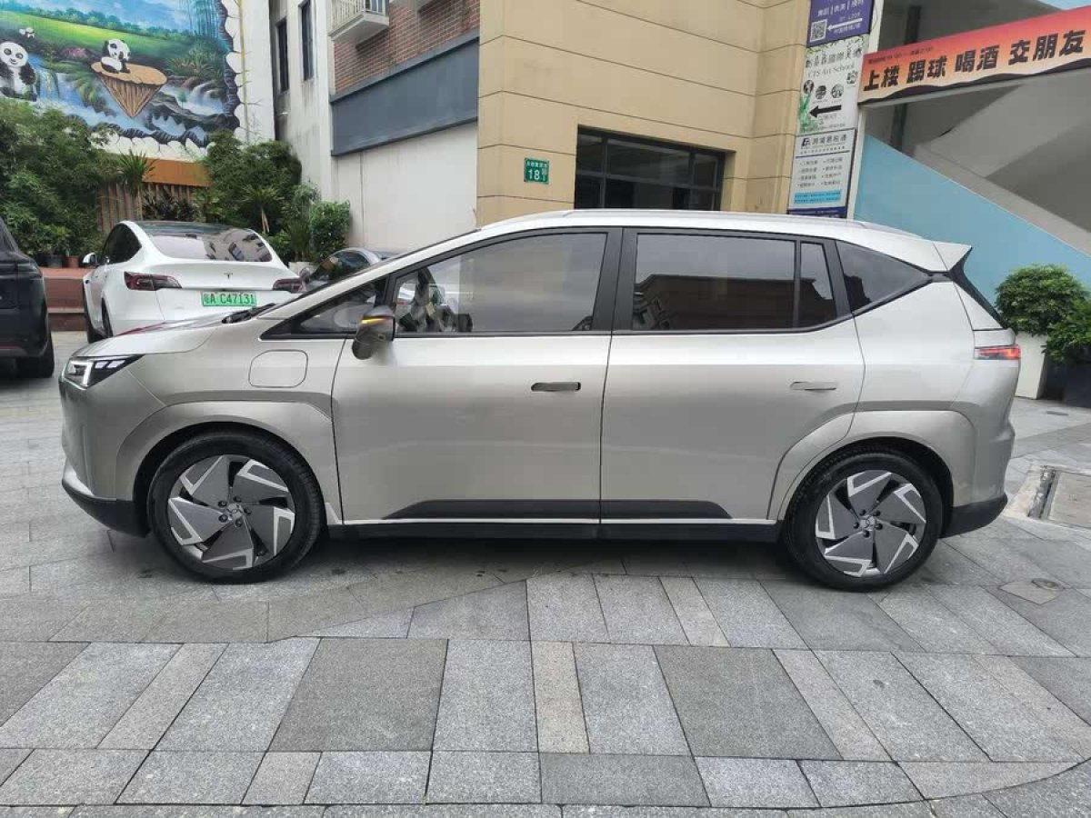 合創(chuàng) 合創(chuàng)Z03  2022款 潮酷版 510km 160kW圖片