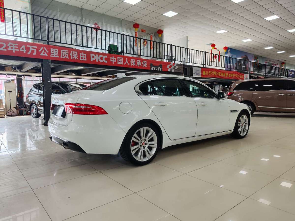 捷豹 XE  2018款 2.0T 200PS 兩驅(qū)R-Sport運動版圖片