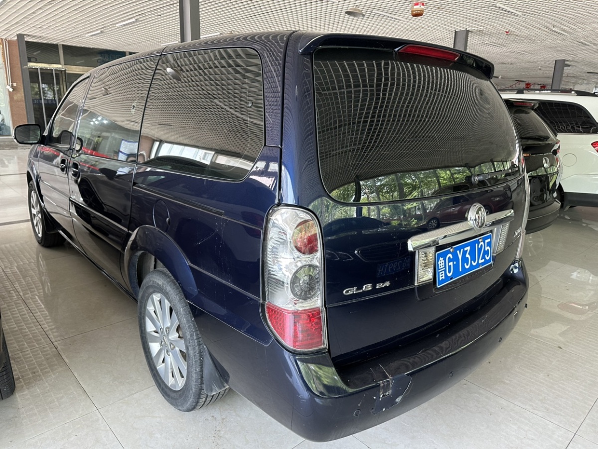 別克 GL8  2014款 2.4L 經(jīng)典版圖片