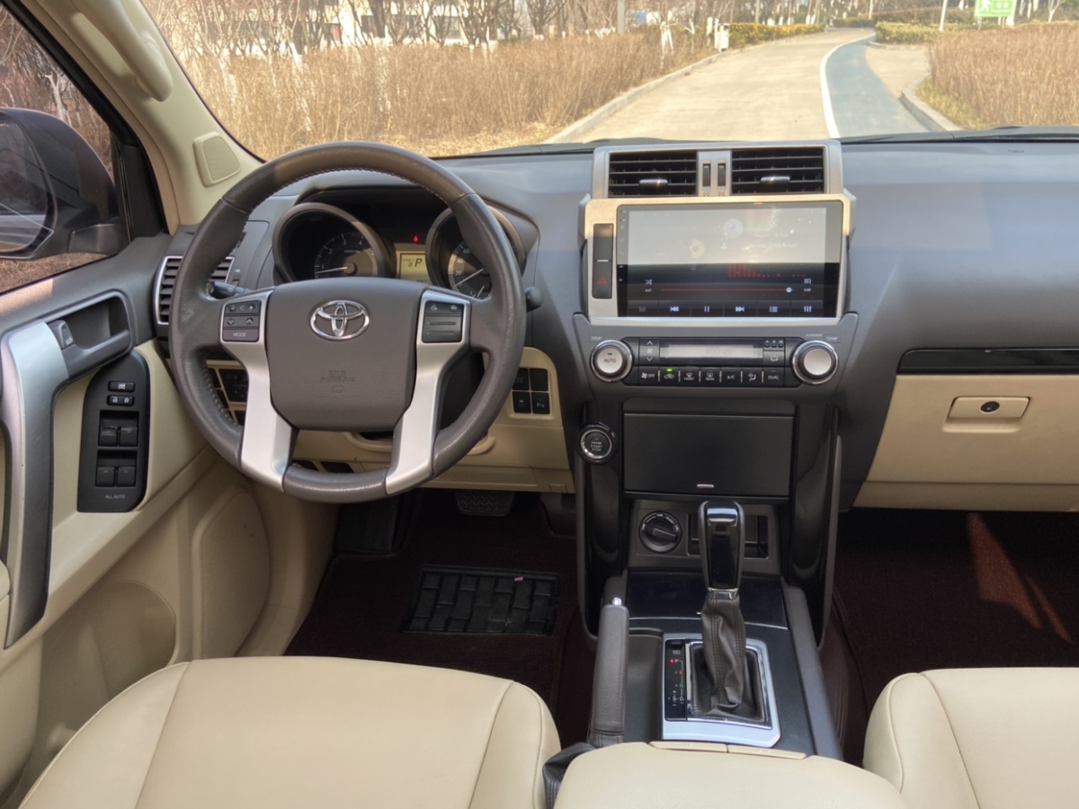2015年7月丰田 普拉多  2014款 4.0L 自动TX-L