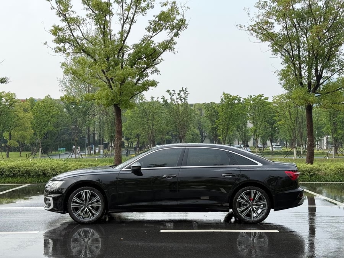 奧迪 奧迪A6L  2025款 45 TFSI quattro 臻選動(dòng)感型圖片
