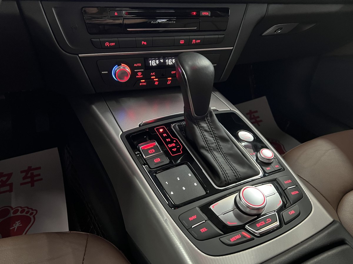 奧迪 奧迪A4L  2018款 30周年年型 45 TFSI quattro 運(yùn)動型圖片