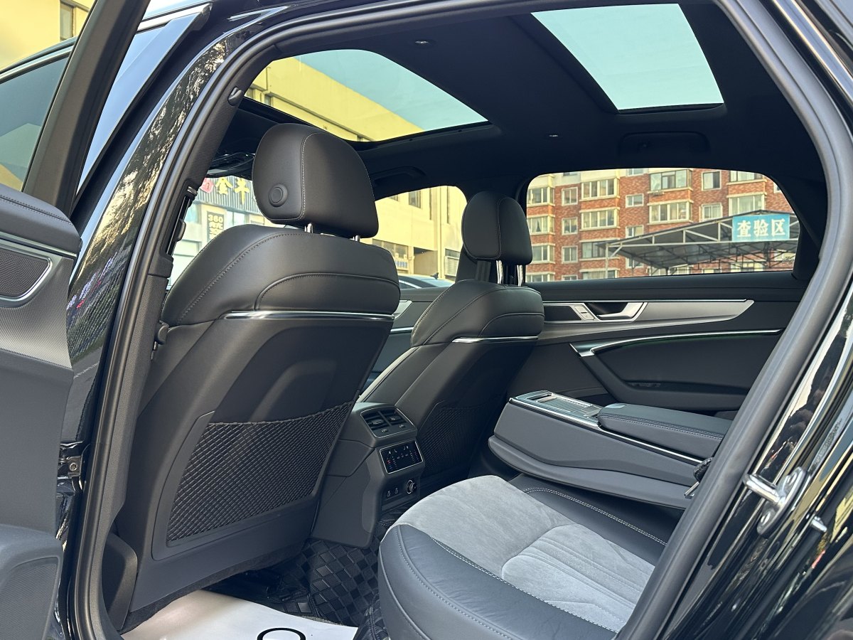 奧迪 奧迪A6L  2024款 45 TFSI 臻選動感型圖片