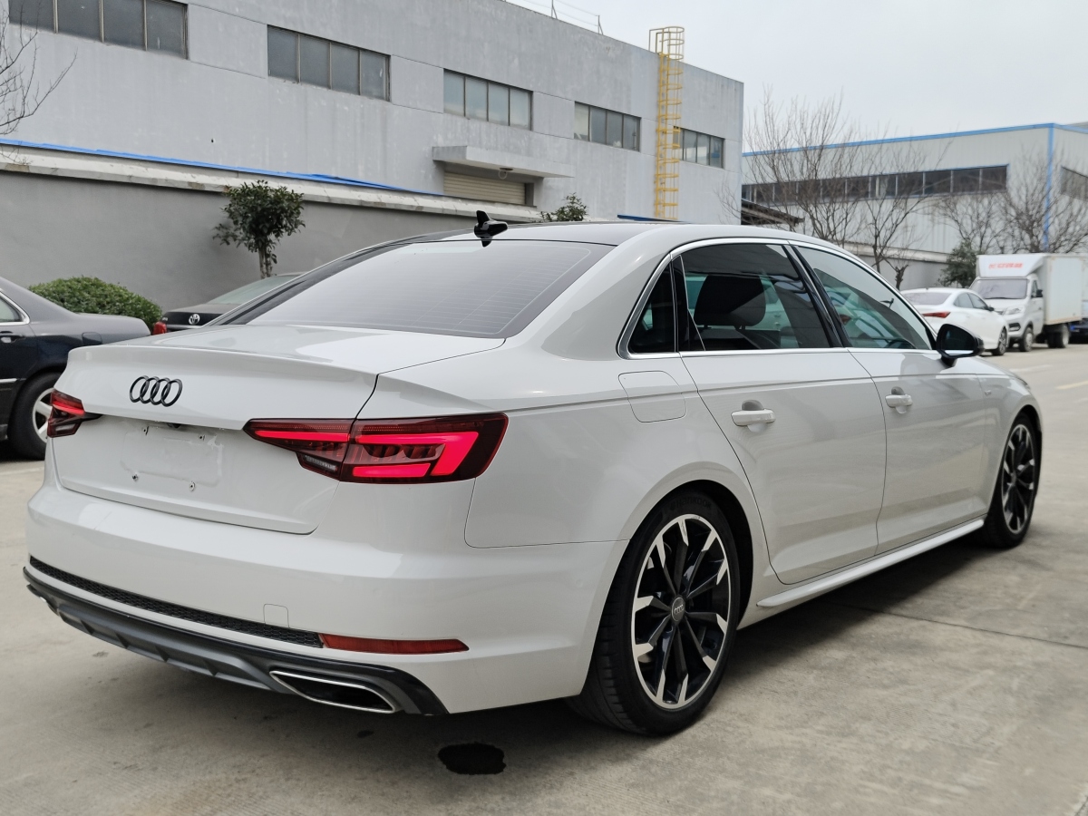 奧迪 奧迪A4L  2019款 40 TFSI 時(shí)尚型 國(guó)VI圖片