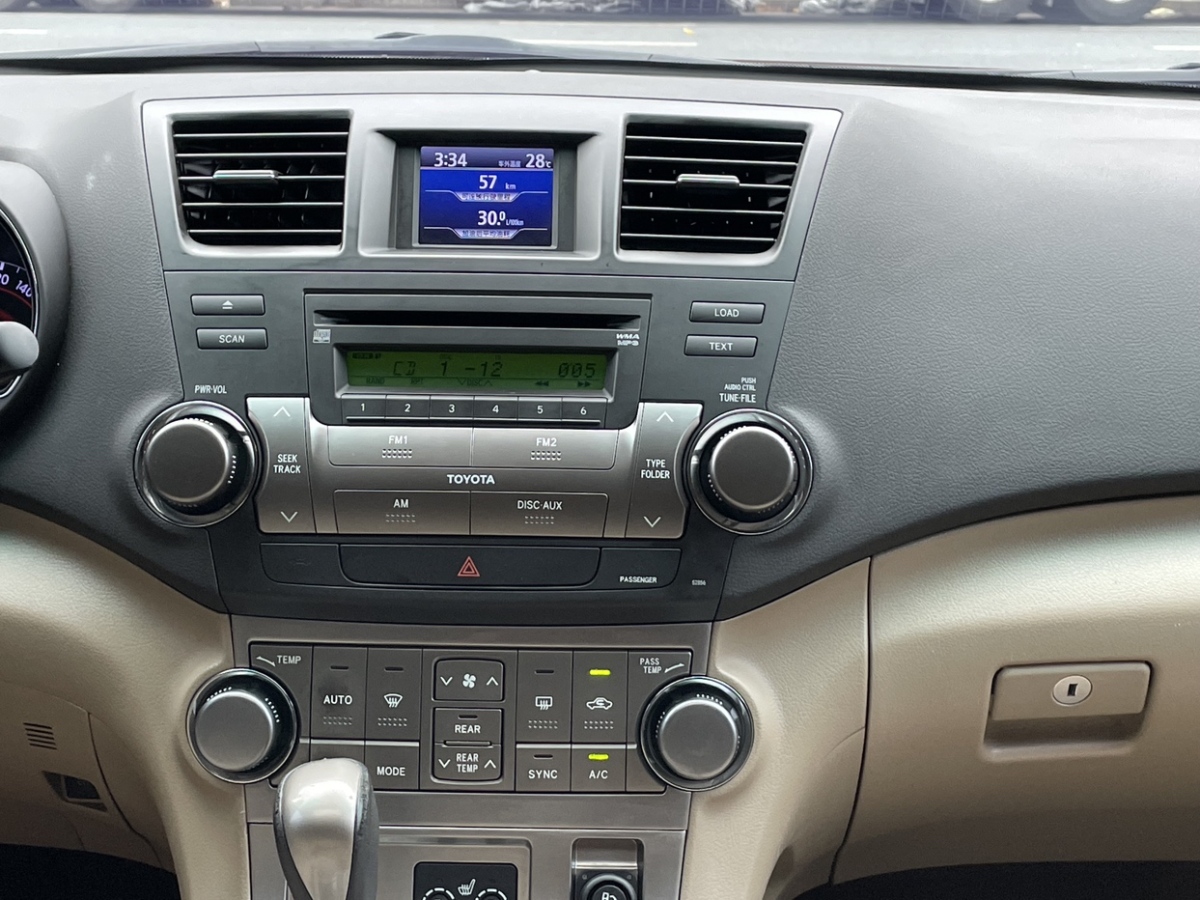丰田 汉兰达  2012款 3.5L 四驱7座豪华版图片