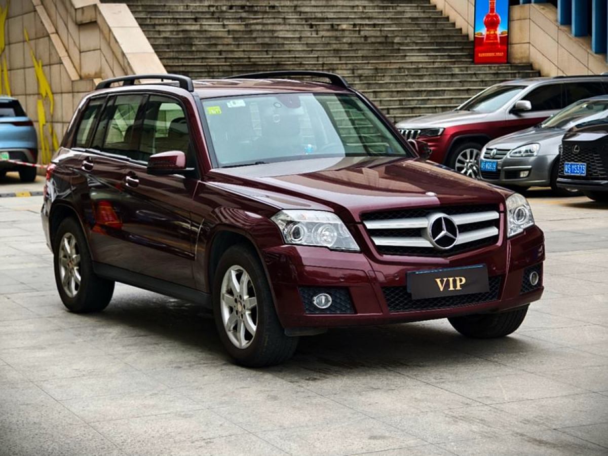 2011年3月奔馳 奔馳GLK級(jí)  2011款 GLK 300 4MATIC 豪華型