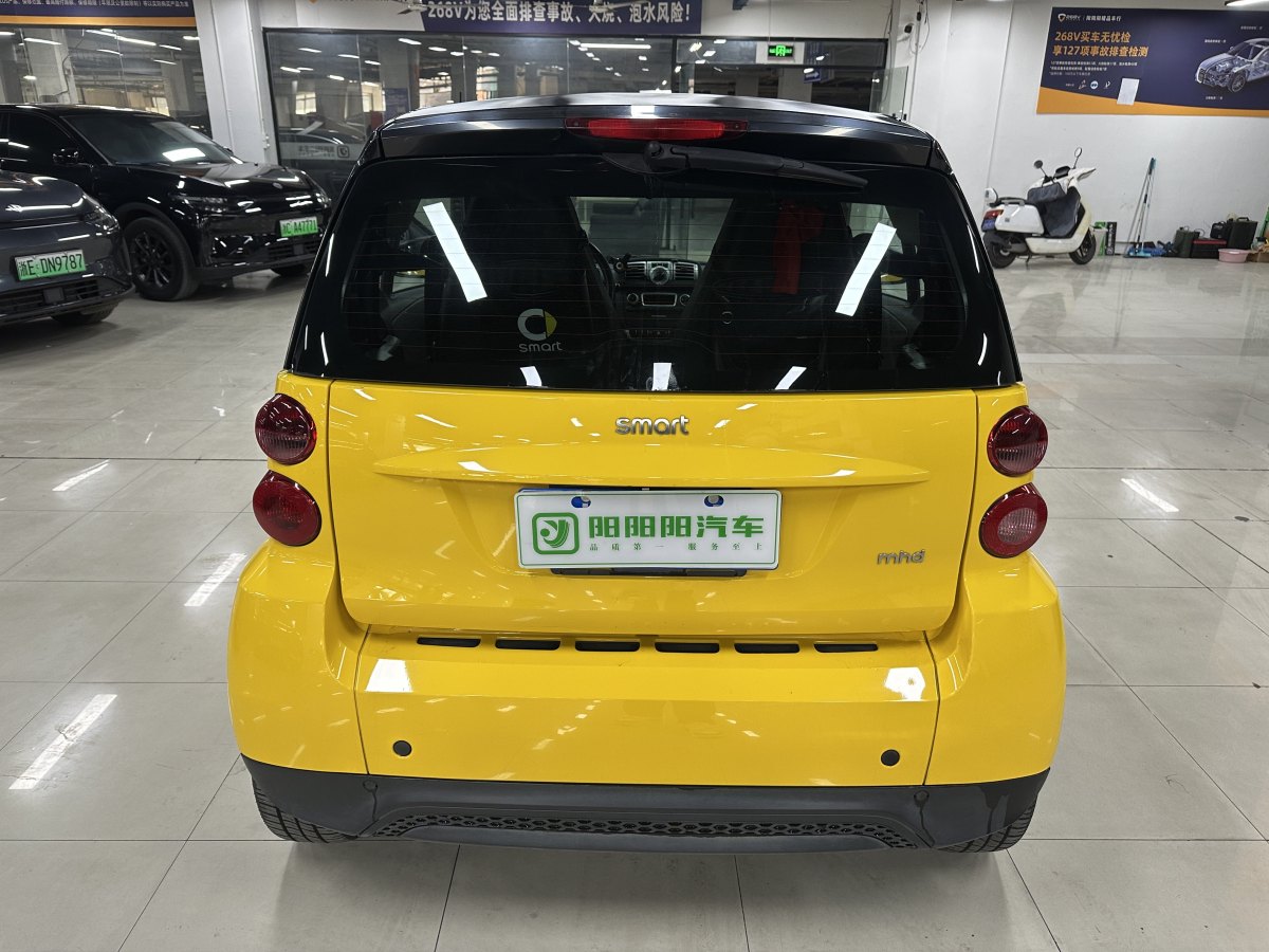 smart fortwo  2012款 1.0 MHD 硬頂標準版圖片