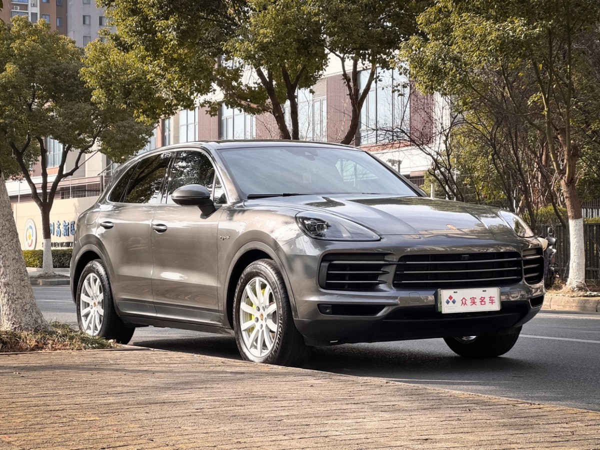 2021年6月保時捷 Cayenne新能源  2021款 Cayenne E-Hybrid 2.0T