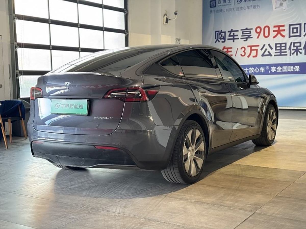 特斯拉 Model 3  2021款 改款 標準續(xù)航后驅(qū)升級版圖片