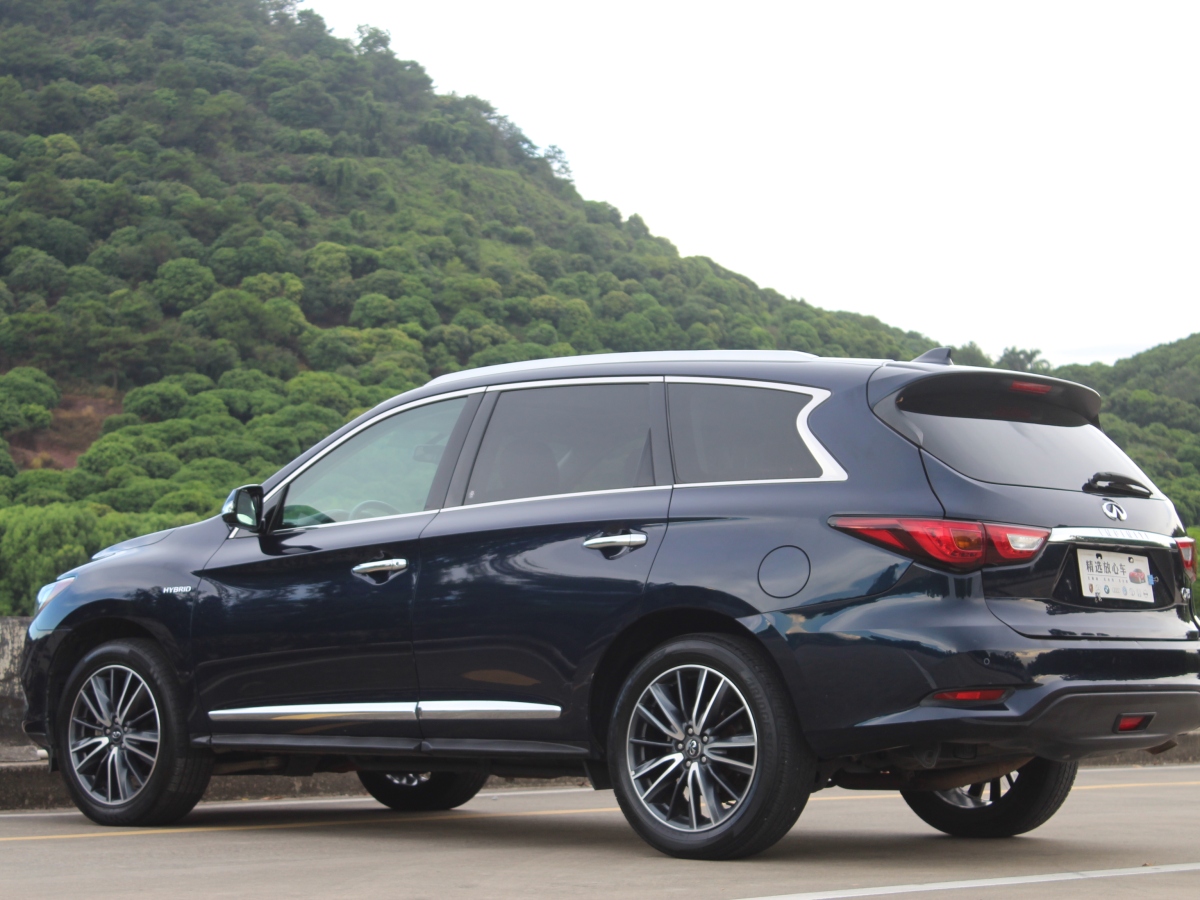 2021年7月英菲尼迪 QX60  2020款 2.5 S/C Hybrid 兩驅(qū)卓越版 國(guó)VI