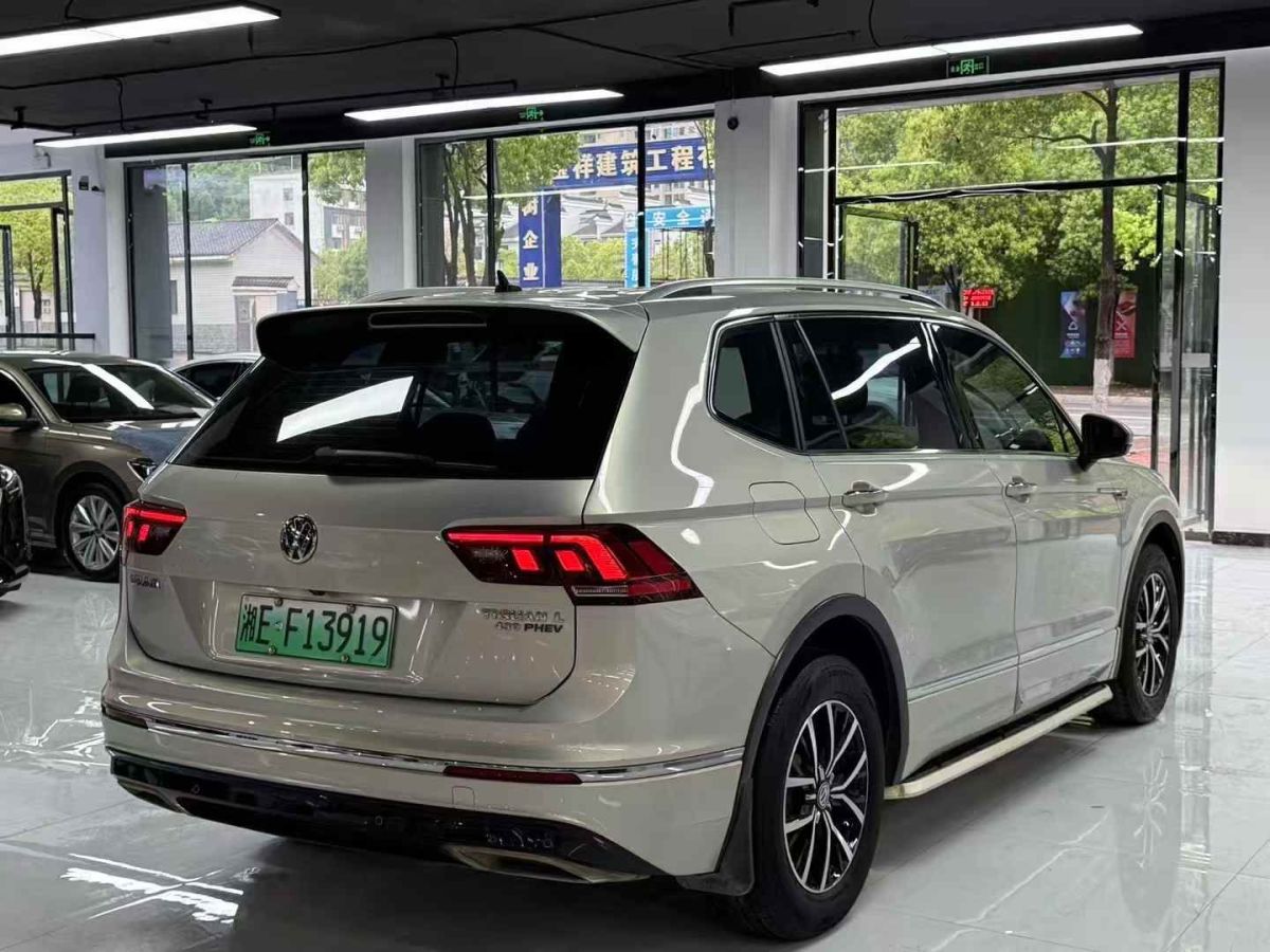大眾 途觀L新能源  2020款 430PHEV 插電混動尊貴版圖片
