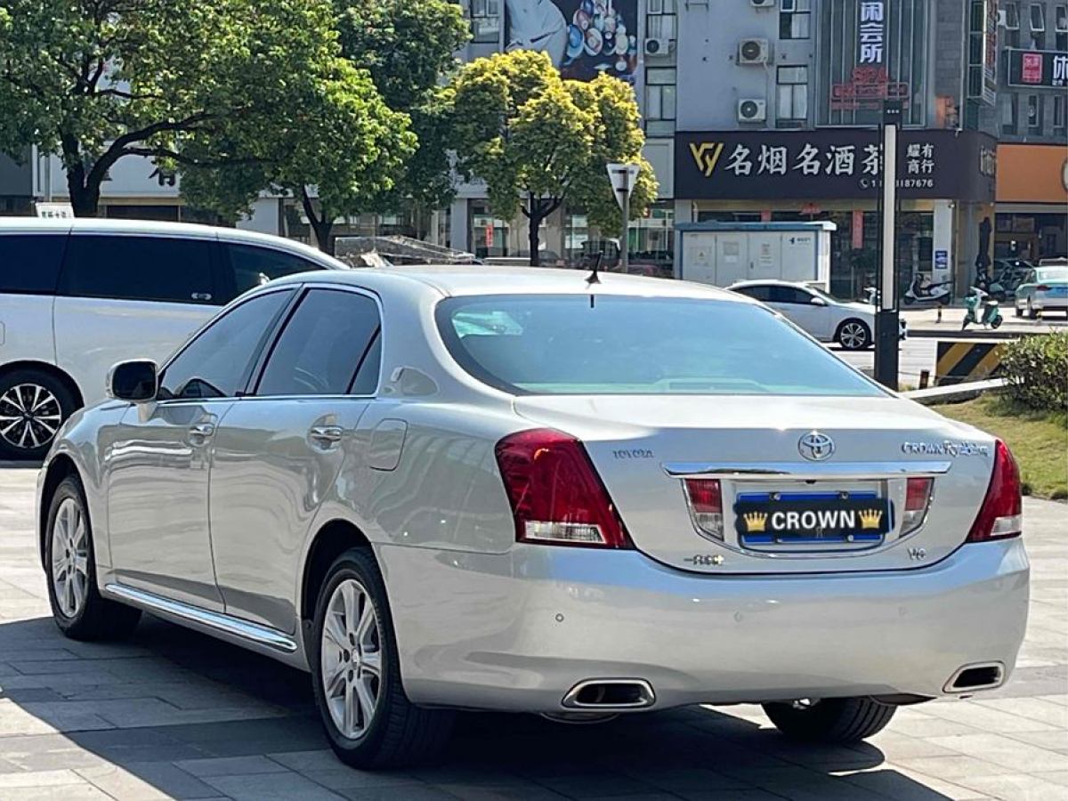 豐田 皇冠  2010款 3.0L Royal Saloon 尊享版圖片