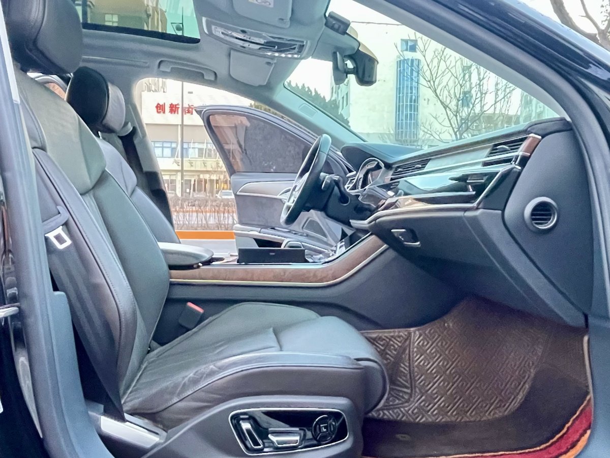 奧迪 奧迪A8  2019款 A8L 55 TFSI quattro 豪華型圖片