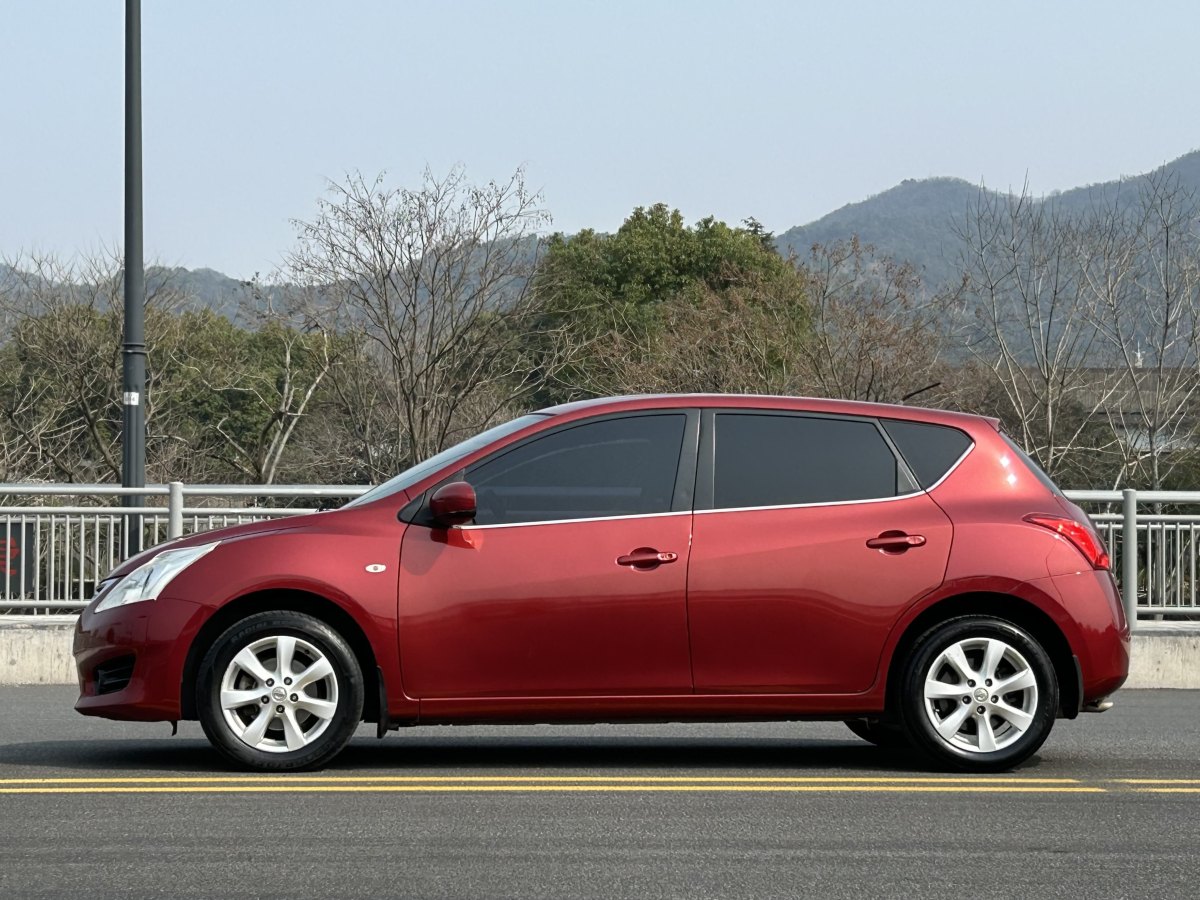 日產(chǎn) 騏達(dá)  2011款 1.6L CVT智能型圖片