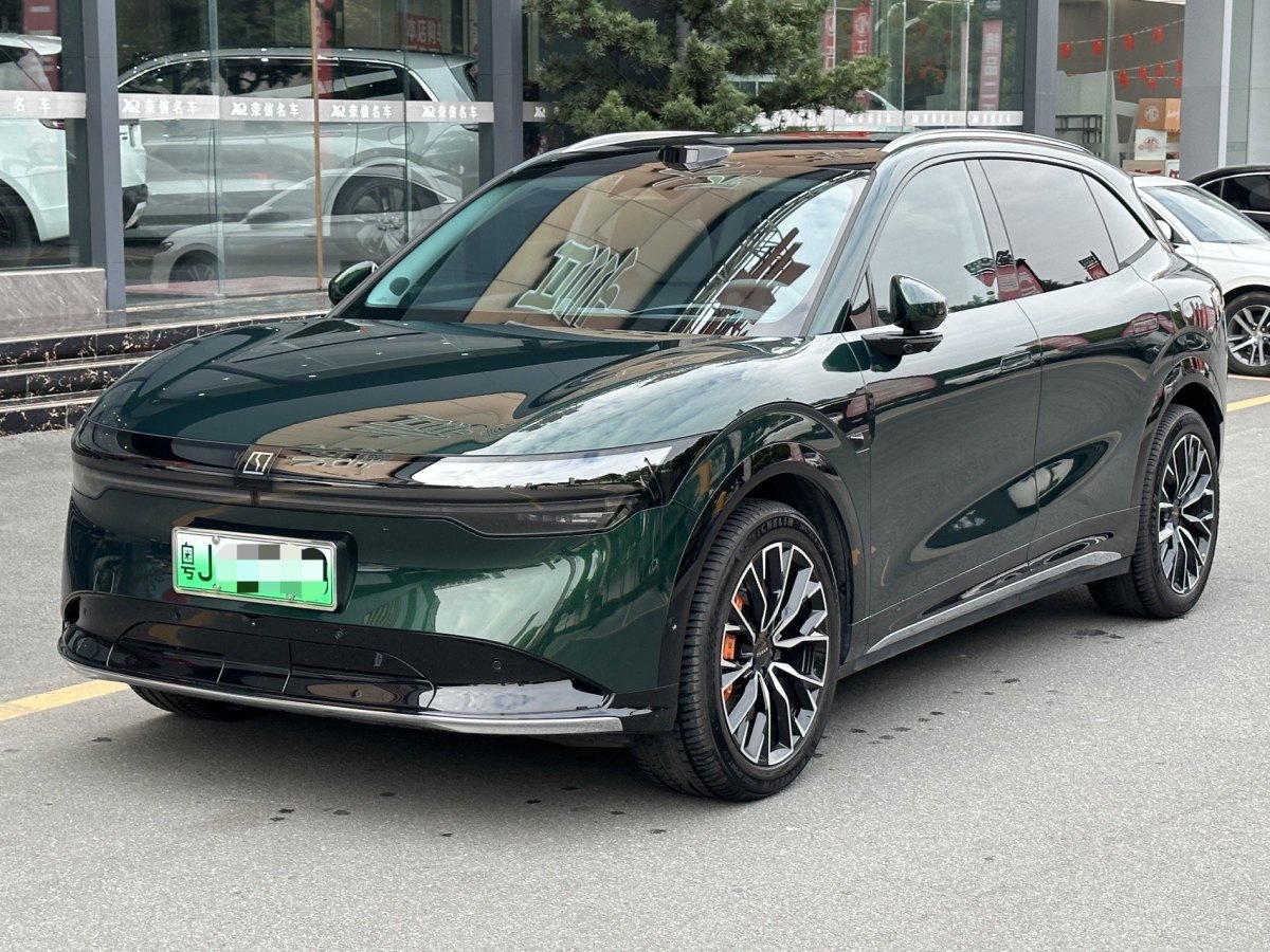 極氪 極氪7X  2025款 100kWh 長(zhǎng)續(xù)航四驅(qū)智駕版圖片