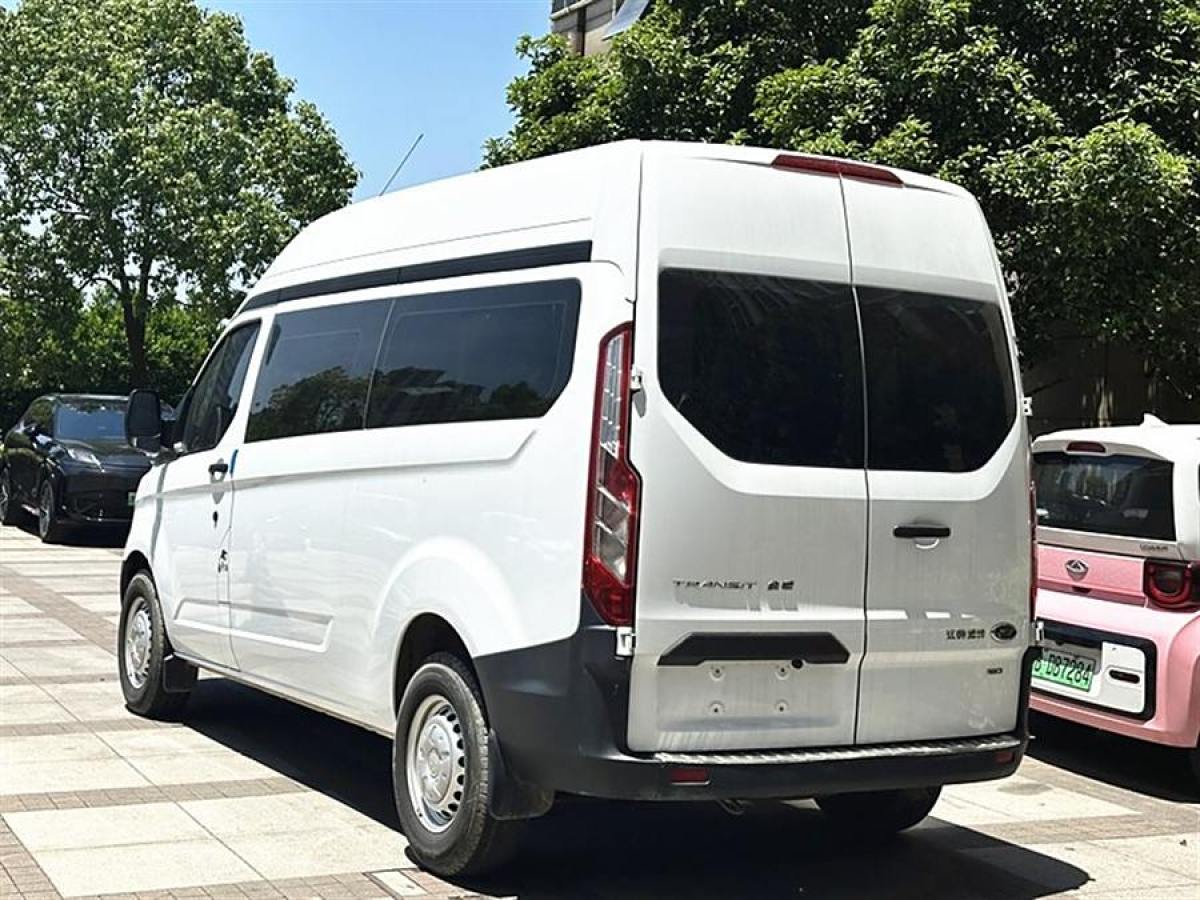 福特 全順  2019款 2.0T柴油多功能商用車中軸中頂6座國VI圖片