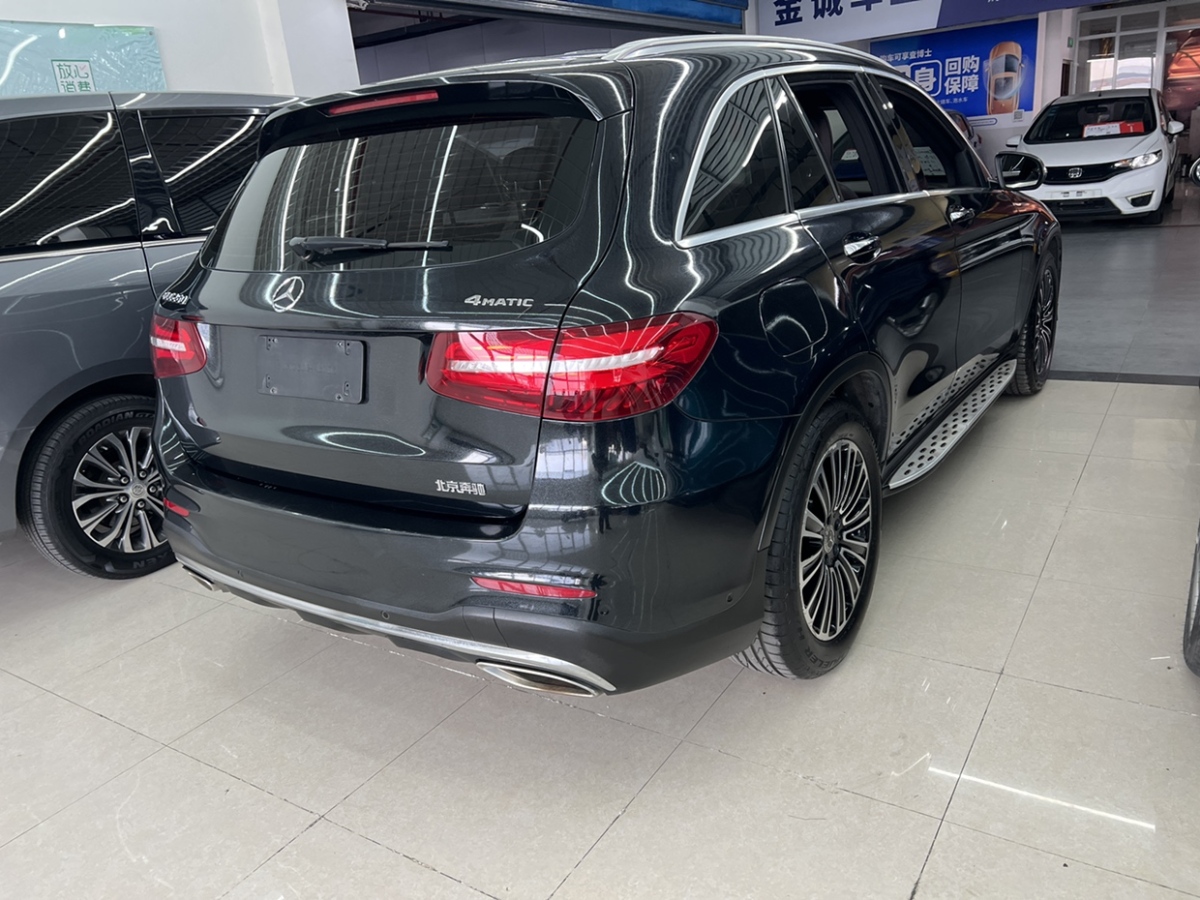 奔馳 奔馳GLC  2018款 改款 GLC 260 4MATIC 動感型圖片