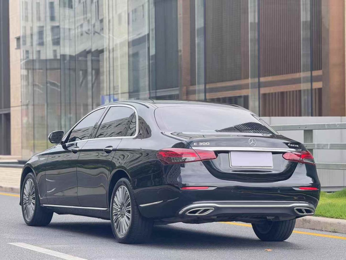 奔馳 奔馳E級  2021款 E 300 L 豪華型圖片