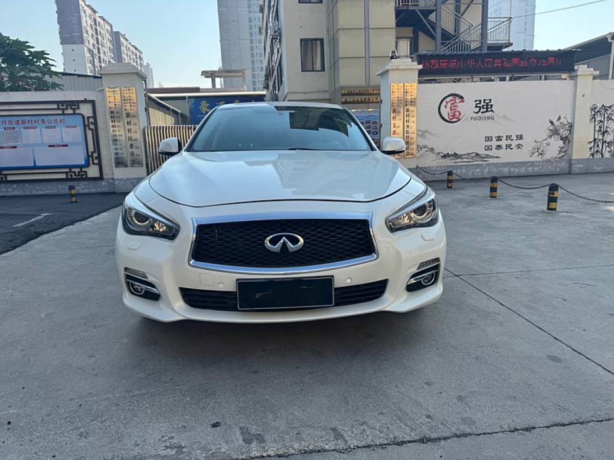 英菲尼迪 Q50L  2016款 2.0T 悅享版圖片