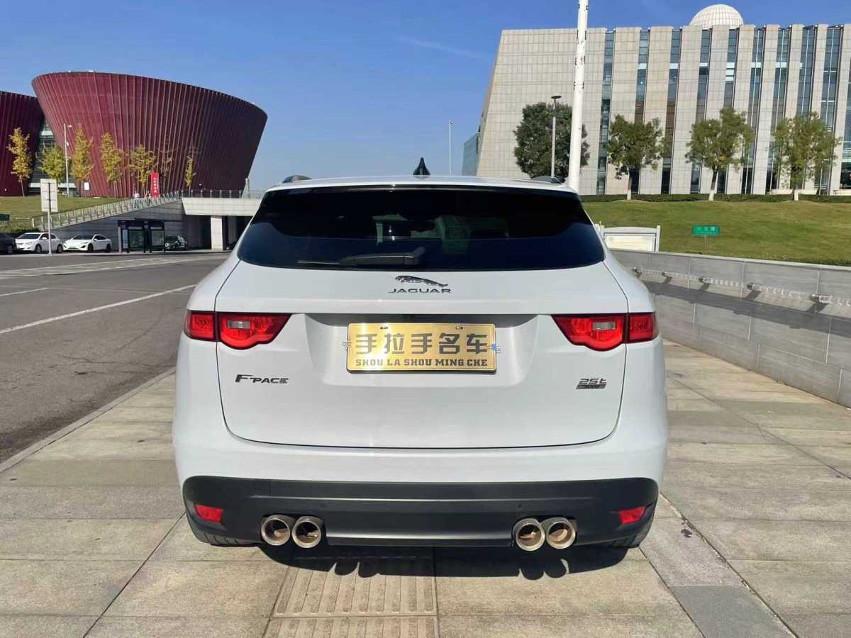 捷豹 F-PACE  2020款 2.0T 賽旗版圖片