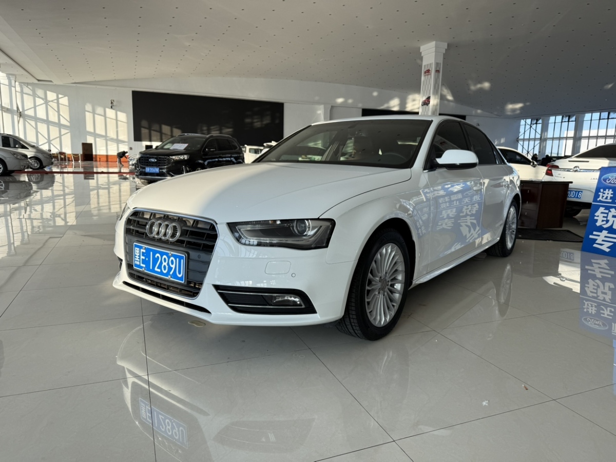 奧迪 奧迪A4L  2015款 35 TFSI 自動(dòng)舒適型圖片