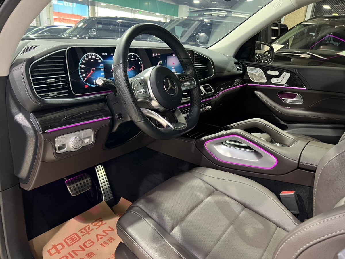 奔馳 奔馳GLS  2023款 改款 GLS 450 4MATIC 時(shí)尚型圖片