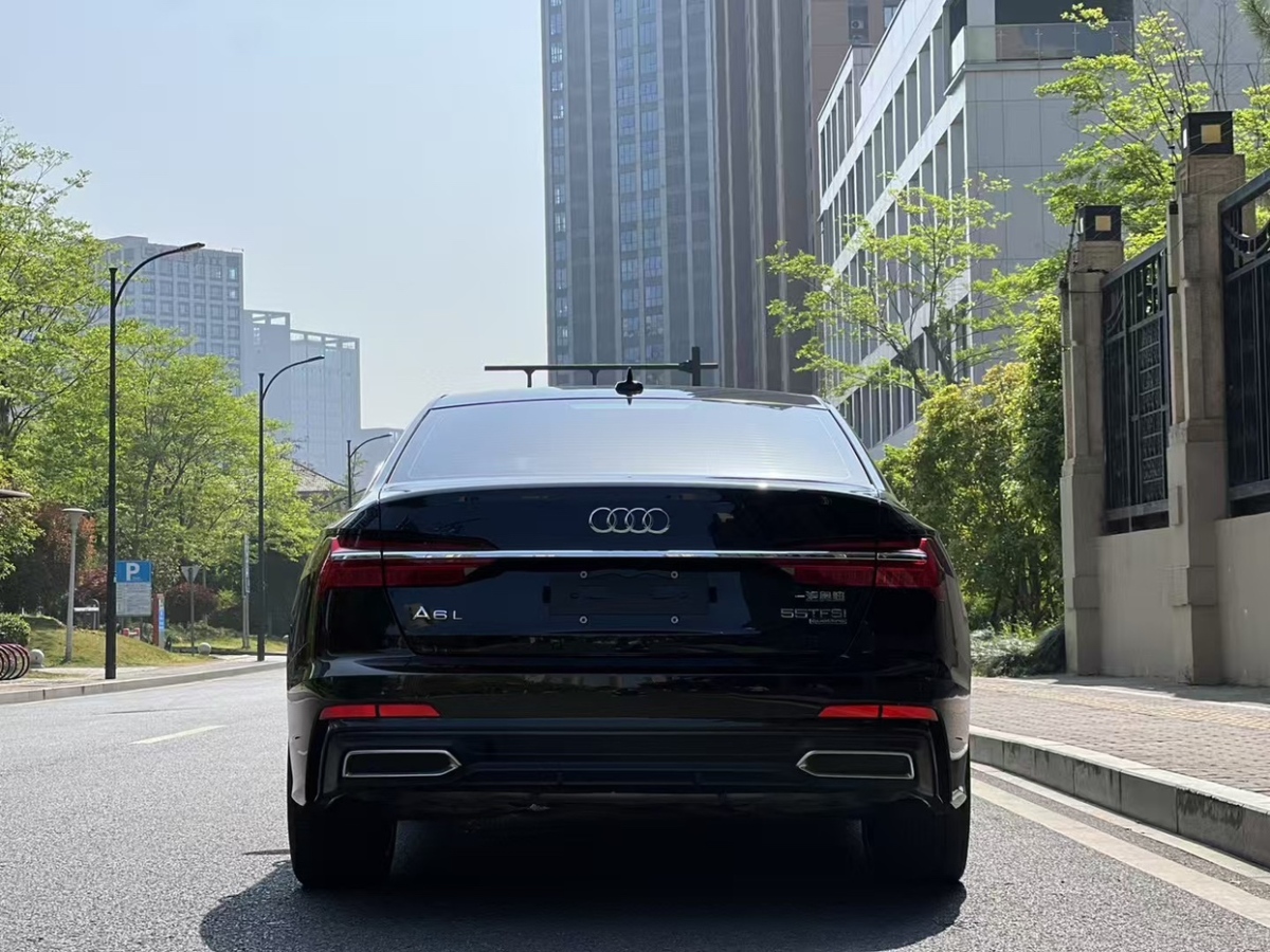 奧迪 奧迪A6L  2022款 45 TFSI quattro 臻選動感型圖片