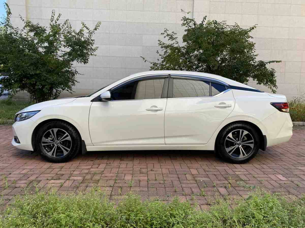 日產(chǎn) 軒逸  2021款 經(jīng)典 1.6XL CVT豪華版圖片