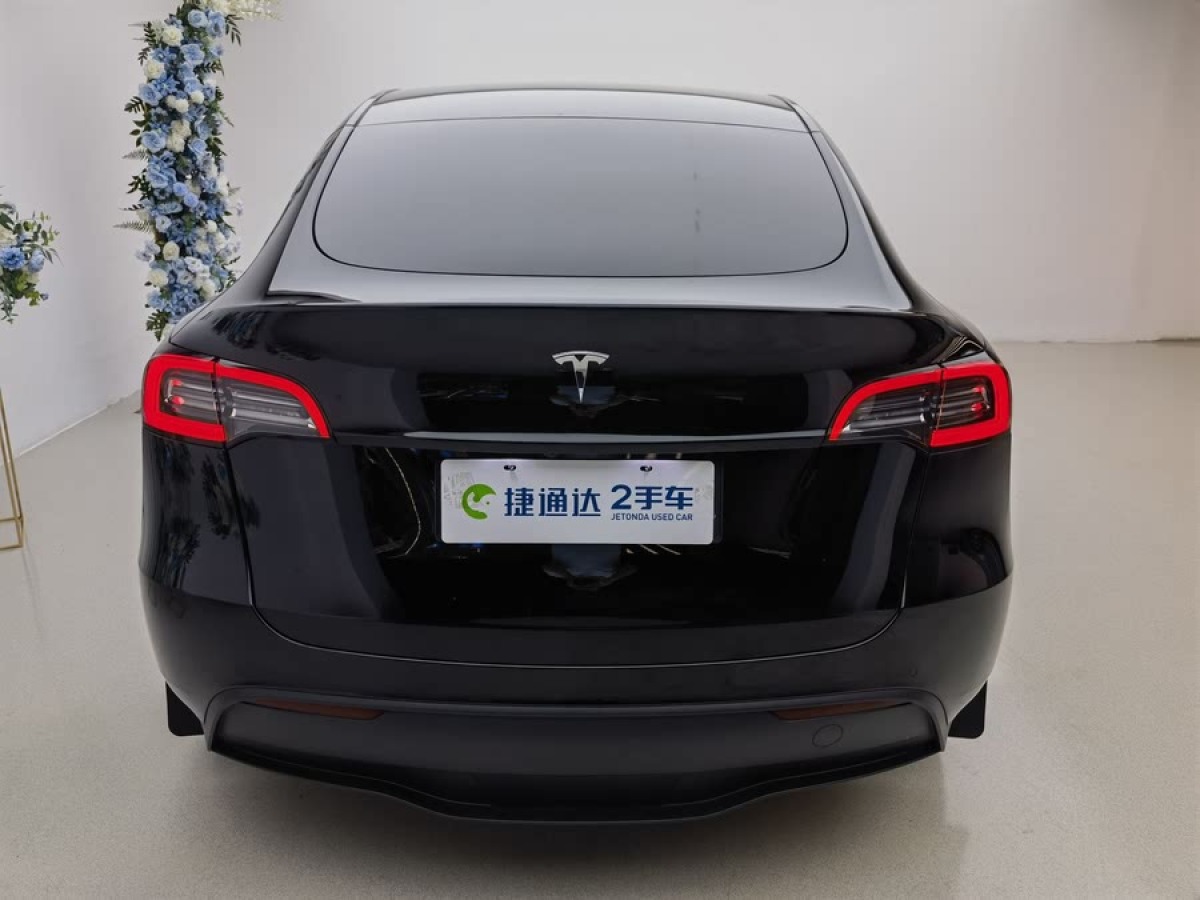 特斯拉 Model Y  2022款 改款 后輪驅(qū)動版圖片