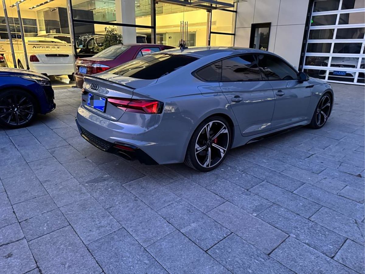 奧迪 奧迪RS 5  2021款 RS5 Sportback 黑曜版圖片