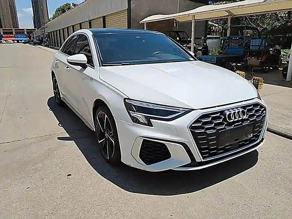 奧迪 奧迪A3  2021款 Sportback 35 TFSI 進(jìn)取致雅型圖片