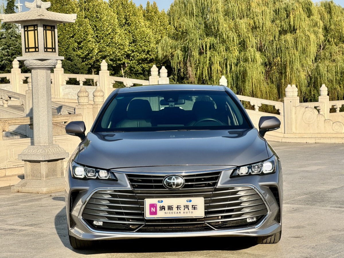 豐田 亞洲龍  2019款 2.0L 豪華版圖片