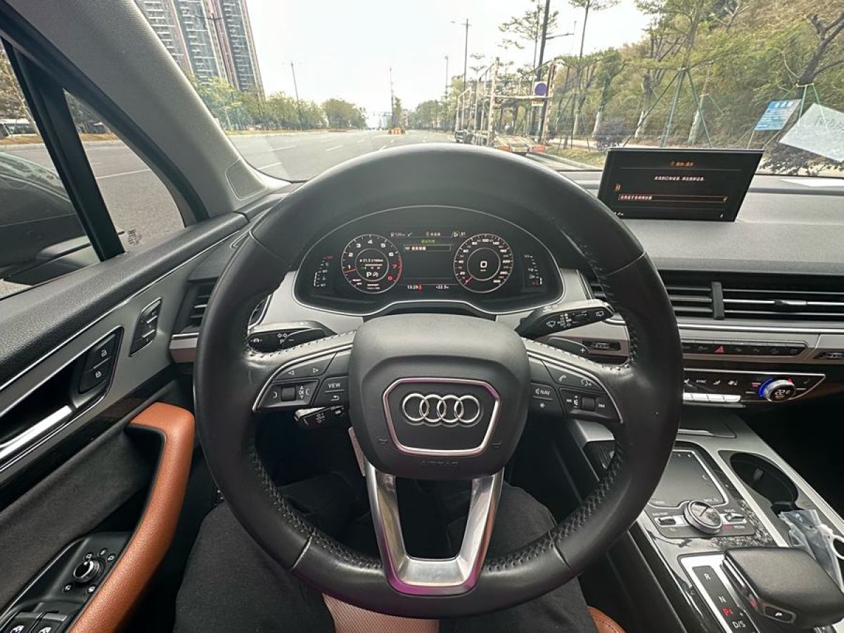 奧迪 奧迪Q7  2019款 55 TFSI 尊貴型圖片