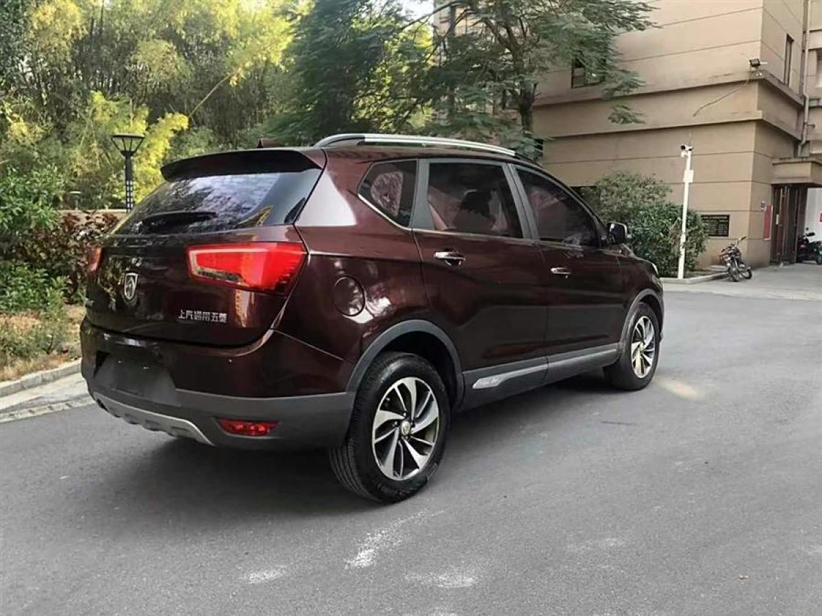 寶駿 560  2016款 1.8L 手動豪華型圖片