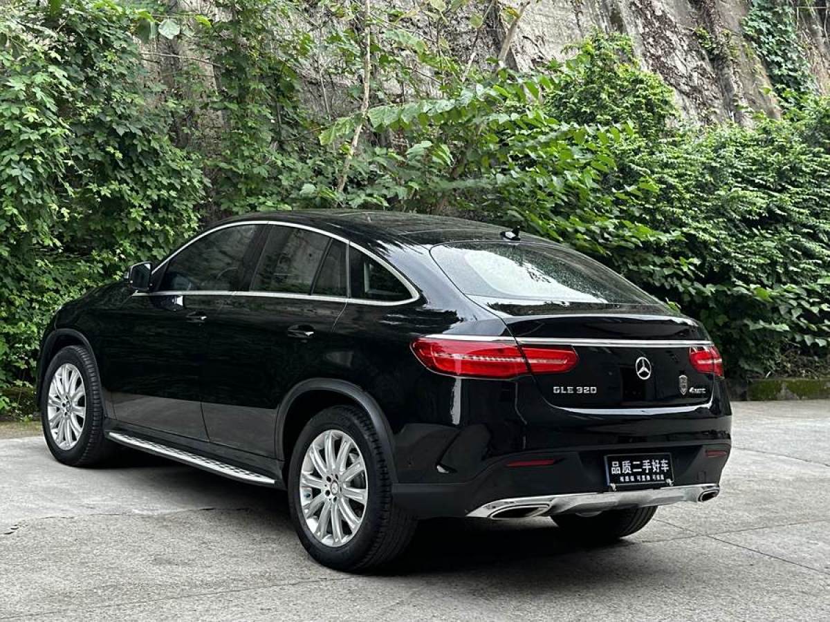 奔馳 奔馳GLE轎跑  2015款 GLE 320 4MATIC 轎跑SUV圖片