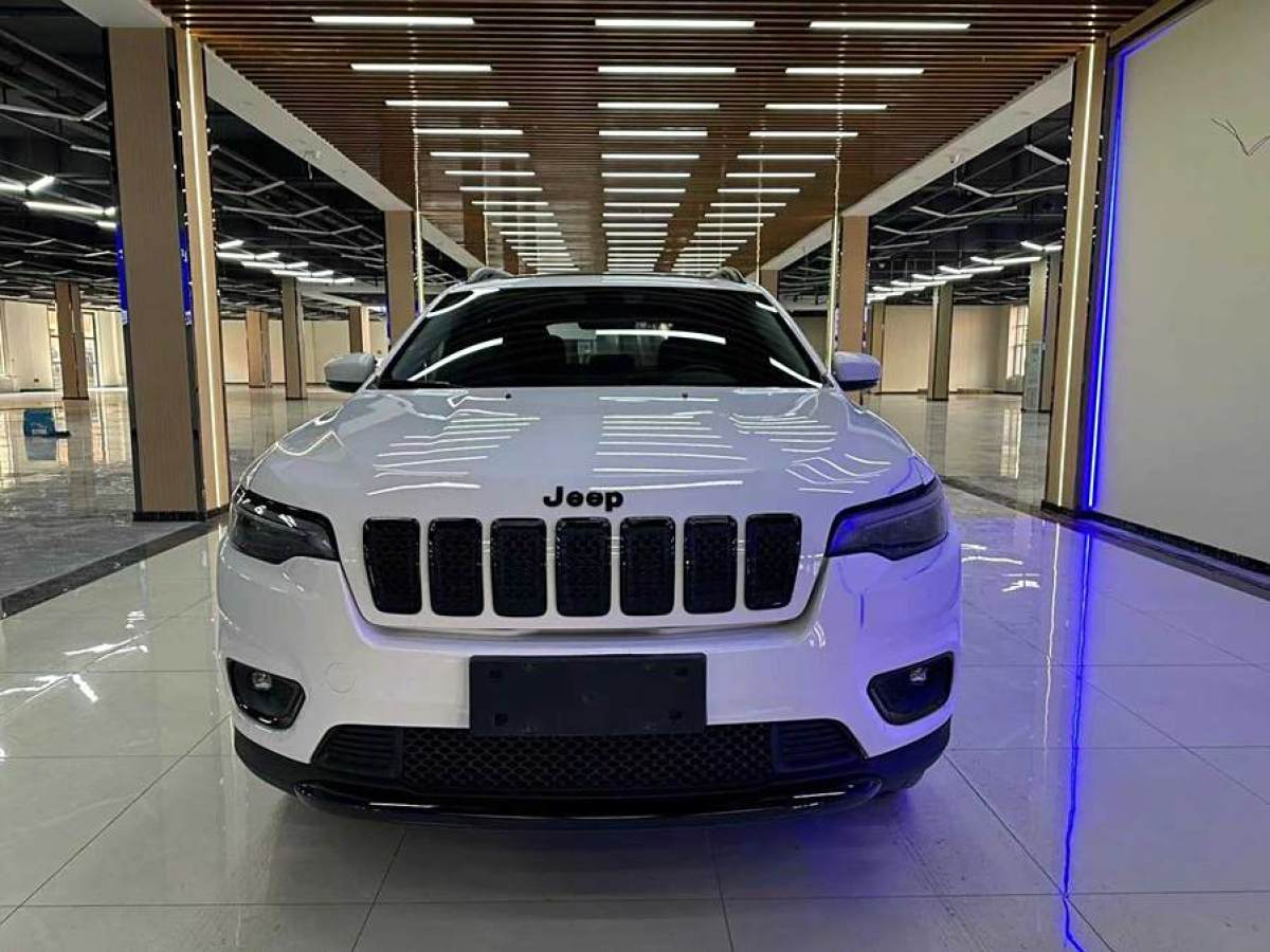 Jeep 自由光  2019款 2.0T 四驅探享版+自動駕駛智慧包圖片